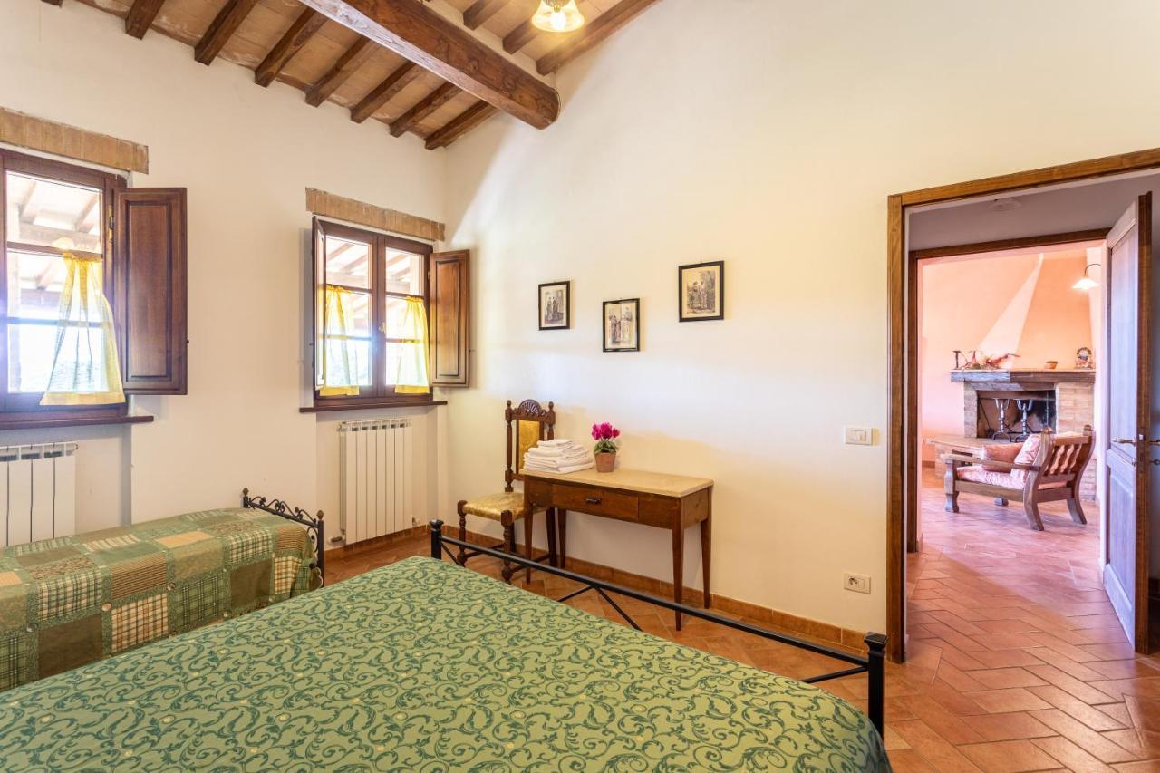 Agriturismo S. Eurosia Montalcino Bagian luar foto