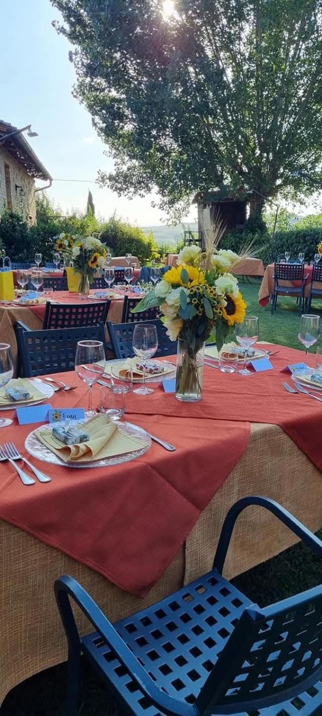 Agriturismo S. Eurosia Montalcino Bagian luar foto
